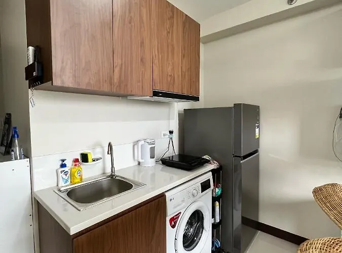 With Resort-like Living, Everyday Apartment Lapu-Lapu City