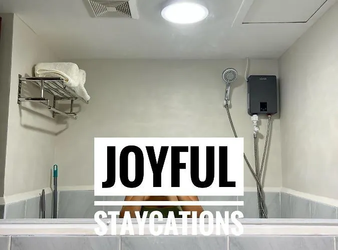 With Resort-like Living, Everyday *